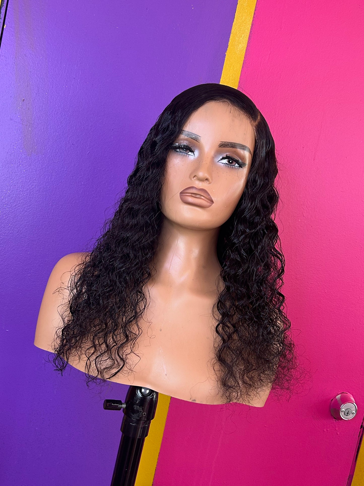 18” 5x5 Closure Wig
